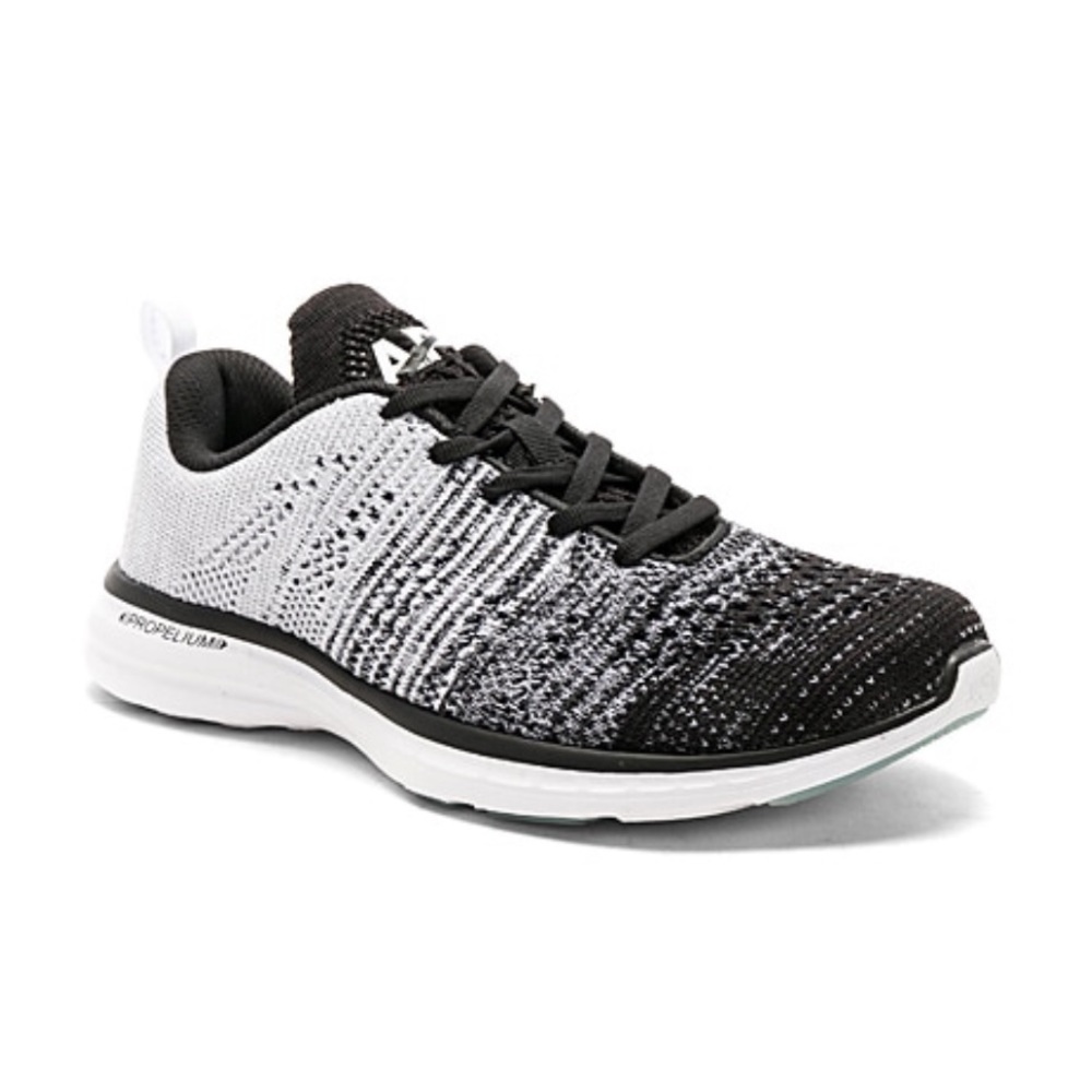 NEW IN BOX APL Techloom Pro Sneaker